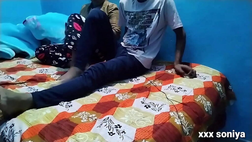 Indian Beauty enjoy Dogyystyle